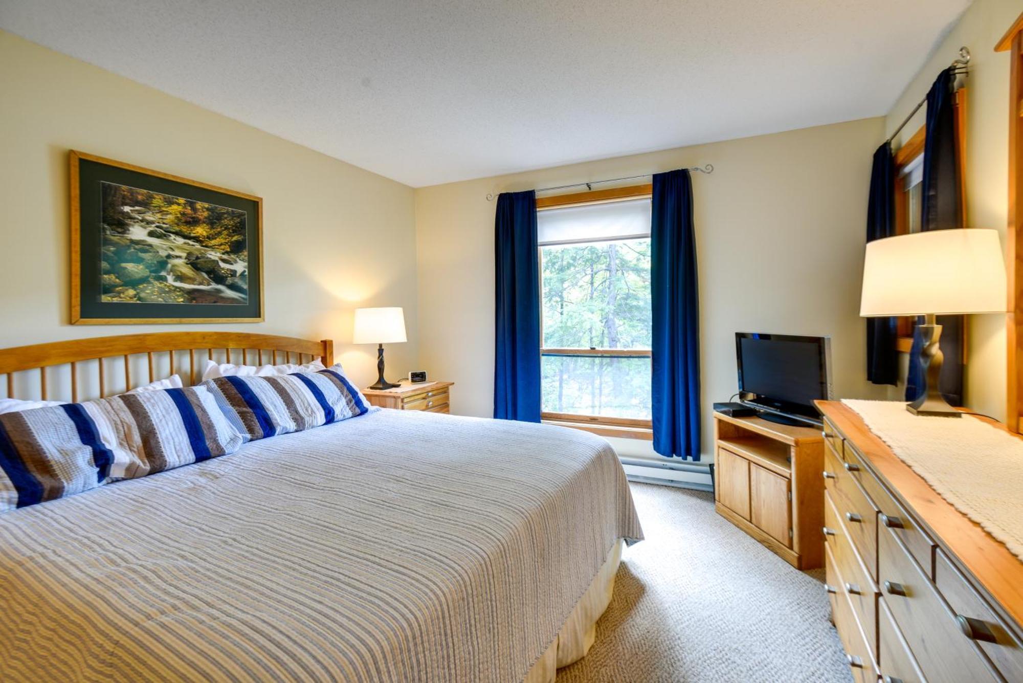 Well-Appointed Lincoln Abode Ski, Swim And Fish! Buitenkant foto